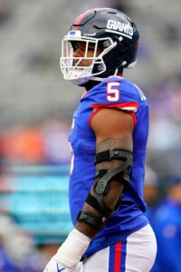 Giants Place OLB Kayvon Thibodeaux On IR, Activate CB Art Green giants place olb kayvon thibodeaux on ir, activate cb art green