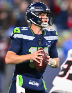 seahawks’ sam darnold battling oblique injury, expected to play in divisional round