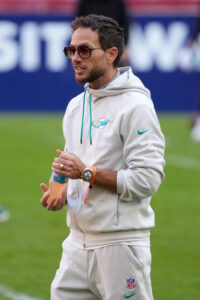 dolphins fire hc mike mcdaniel