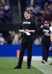 eagles to hire chris kuper as ol coach