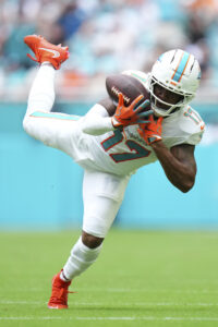 Dolphins Do Not Intend To Trade De’Von Achane, Jaylen Waddle dolphins do not intend to trade de’von achane, jaylen waddle