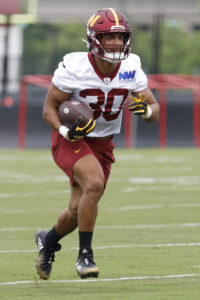 austin ekeler 100% medically cleared, expected to generate interest