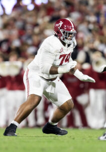 kadyn proctor’s dolphins career to begin at guard