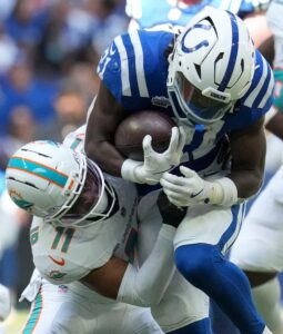 Dolphins S Dante Trader Jr. In Lead For Starting Job dolphins s dante trader jr. in lead for starting job