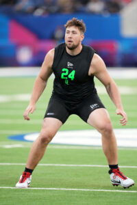 panthers sign first round ot monroe freeling