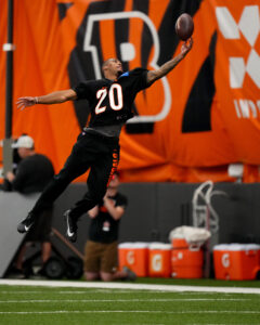 bengals cb dj turner hopeful for extension before week 1