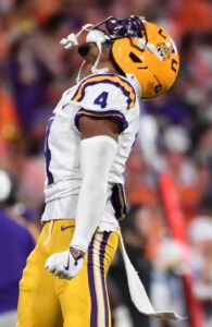 chiefs to sign first rounders mansoor delane, peter woods