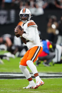 shedeur sanders gaining on deshaun watson in browns’ qb competition?