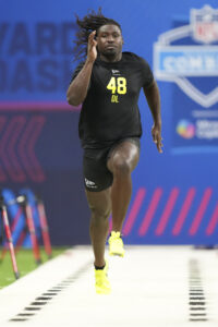 cowboys, first rounder malachi lawrence agree to deal