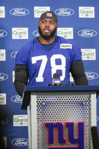 giants willing to consider raise for lt andrew thomas
