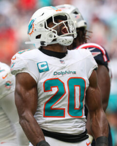 dolphins, lb jordyn brooks agree to extension