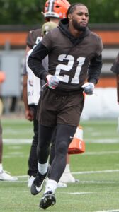 browns could extend cb denzel ward