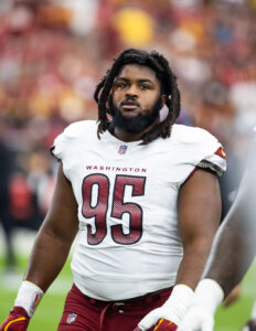 commanders dt johnny newton to ‘miss significant time’ with torn pec