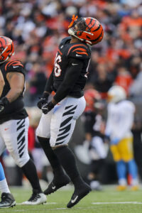 falcons to sign cameron sample