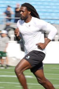 DE Jadeveon Clowney Hoped To Re-Sign With Cowboys de jadeveon clowney hoped to re sign with cowboys