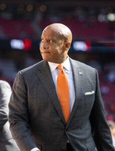bears remain focused on hammond, ind., stadium, will not change team name
