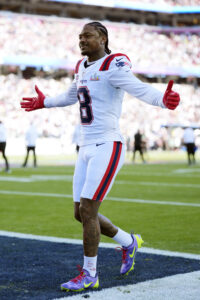 Commanders To Sign Stefon Diggs commanders to sign stefon diggs