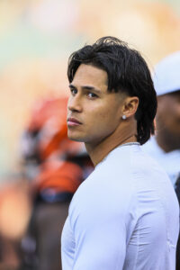 bengals to place wr andrei iosivas on ir