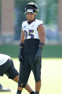 Ravens OLB Tavius Robinson Suffers Season-Ending Pectoral Injury ravens olb tavius robinson suffers season ending pectoral injury