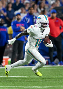 no tyreek hill signing imminent
